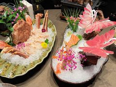 -蟹犇前•帝王蟹雪蟹(陆家嘴店)