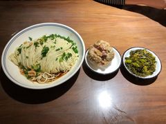 金钩葱油拌面-十面春风·江南面馆(崇宁路店)