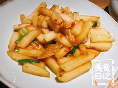 -吃饭皇帝大土家民族菜(正大广场店)