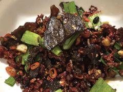 大蒜炒腊牛肉-农耕记·湖南土菜(halo广场店)