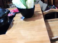 -果松木炭酸菜铜火锅·外婆参鸡汤