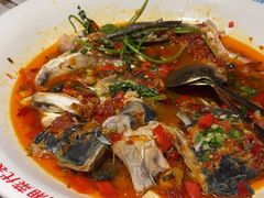 -坛宗剁椒鱼头(河西王府井店)