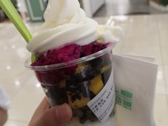 -三佰瑞冻酸奶(凯德MALL店)