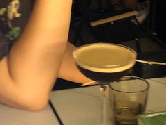 -Mx.cocktail bar