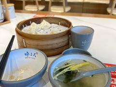 -馋三尺蟹粉小笼(人民广场店)