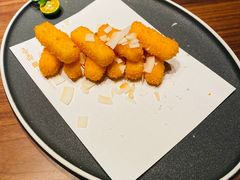 自制脆炸鲜奶-喜鼎海胆水饺(东港店)