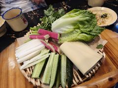 -东北特色铁锅炖·柴火灶(富阳一店)