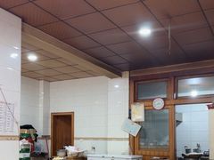 -刚砂锅鸡丝米线