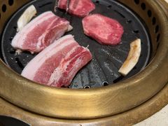 -Ant 蚂蚁洞烤肉·大营地(上海静安大悦城店)
