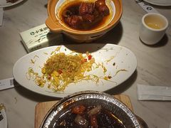 -小菜园新徽菜(镇江丹阳吾悦店)
