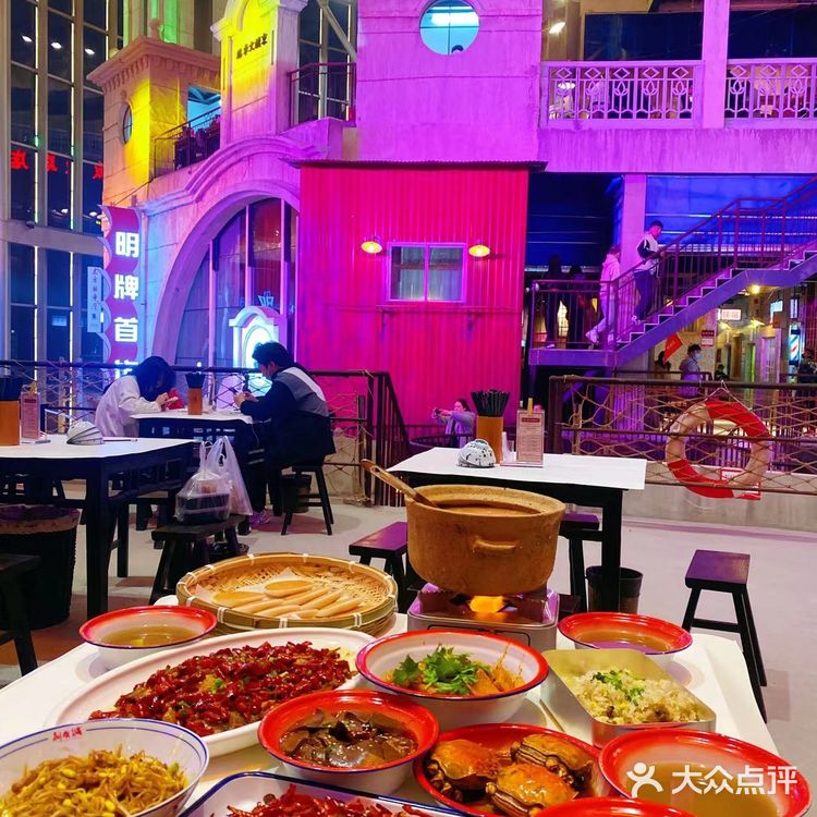 武汉探店🥢新晋地标超级利友诚美食攻略！🌶