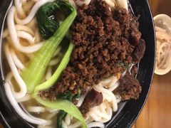 -丽虹云南过桥米线(兴工街店)