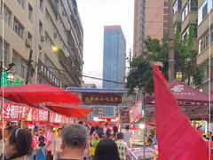 -正宁路小吃夜市