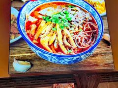 -元志初腊汁肉夹馍(钟楼粉巷店)
