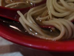 -易记皮肚面(明瓦廊店)