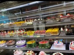 面包甜点陈列柜-85度C(深圳佳宁娜店)