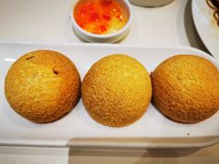 酥皮山楂叉烧包-蔡澜点心·粤菜(月星环球港店)