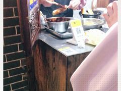 -玛马艾脆皮水磨年糕(湖北路87-89小区店)
