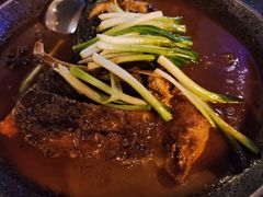 家烧鱼头-青年公社烤鸭(青年路店)