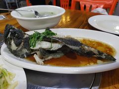 -庆余生平价生猛海鲜(海棠湾林旺夜市店)