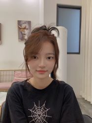 -V8潮牌·接发烫染连锁