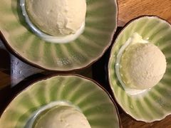 -三花奶奶的甜品(百联嘉定购物中心店)
