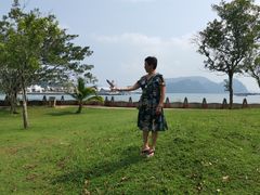 -巨鹰广场