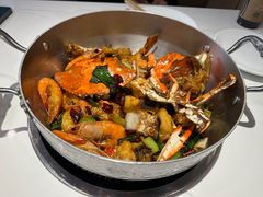 -七欣天香辣蟹火锅(闵行浦江欢乐颂店)