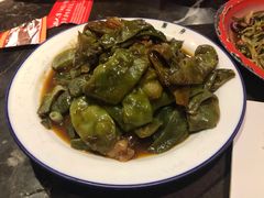 五花肉焖油豆角-粗粮人家·东北菜(洋桥店)