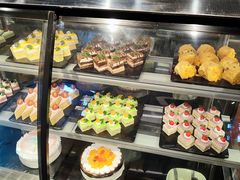 -釜御山海鲜烤肉火锅自助(新城市中心店)