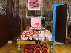-VENCHI 闻绮(上海佛罗伦萨小镇店)