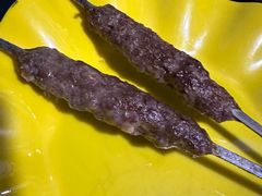 -烤肉小伙烤肉店