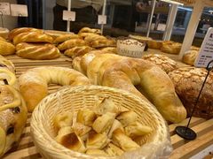 -焙丽拾光(麦凯乐直营店)