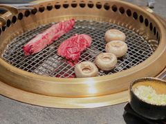 -铭牛烧肉·和牛海鲜自助(高新月牙湖店)