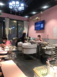 -花系美·美甲美睫精品店