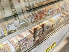 -鲍师傅糕点(大沽南路店)