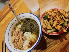 -矮子粉店1985·长沙米粉(湘春路店)