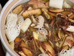 -黔蘑菇四季餐厅(观山湖店)