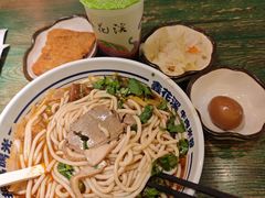 -鑫花溪牛肉米粉(东环大润发店)