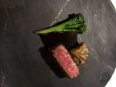 安格斯牛排配灰树花-三嚥阁 La Villa Restaurant