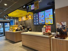 -麦当劳(世博广场店)