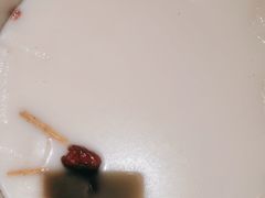-洪氏嗨捞·猪肚鸡火锅(阳光天地店)