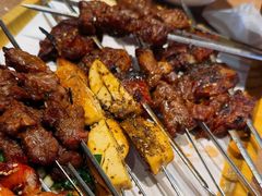 -街角等你.大连海鲜烧烤.经典铁板海鲜串(西安路店)