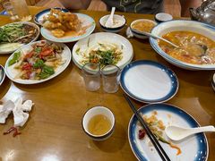 -鹤乡东北菜(崮山路店)