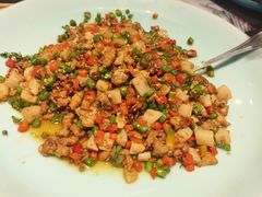 -川流不息·地道川菜·小龙虾(松东路店)