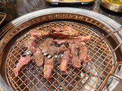 -韩烧牛中牛·甄选黑牛烤肉(黑金店)