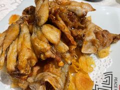 飘香牛蛙-和满堂·经典本帮菜(川沙古镇店)