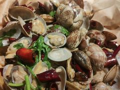 三国辣蛤蜊-水煮三国·川鲁江湖菜(香山店)