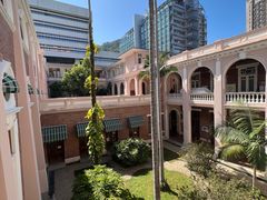 -香港大学