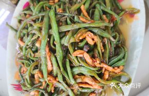 Shredded Pork with Kidney Bean Strips